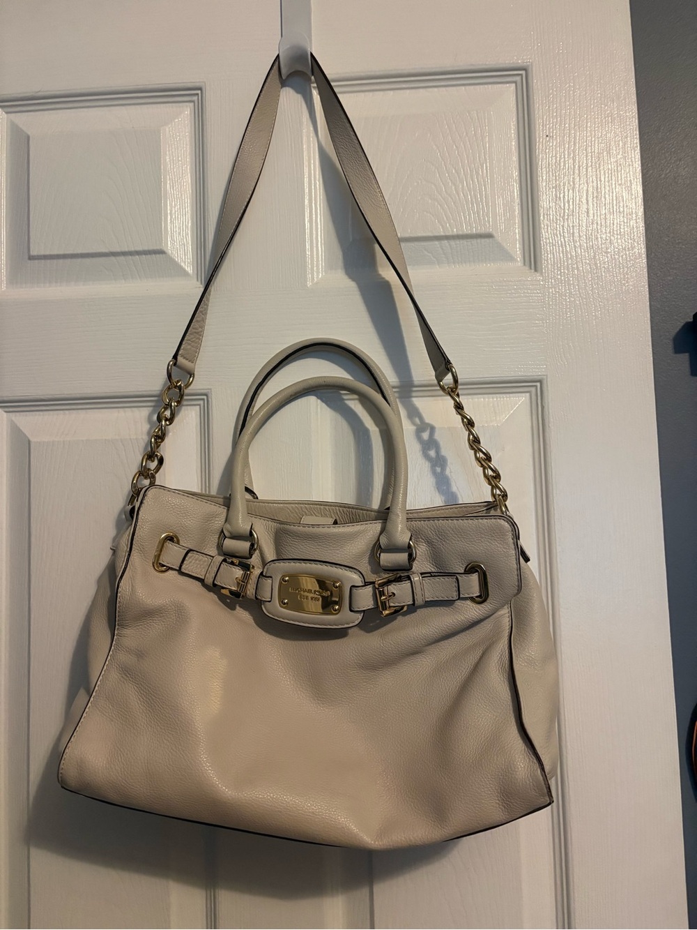 Michael Kors Cream Leather Shoulder Tote with Gold Hardware
